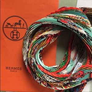 DESIGNER 🔸 HERMES SCARF * KERMIT OLIVER